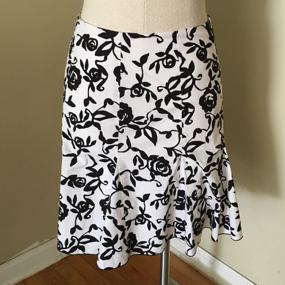 White House Black Market Skirts White House Black Market Floral